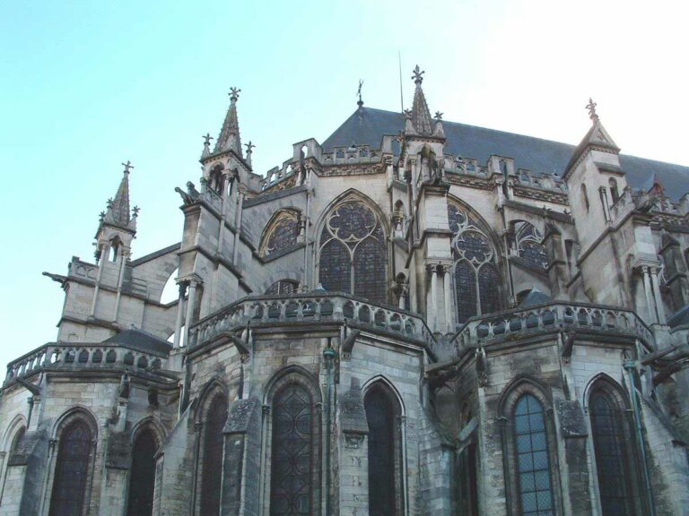troyes cathedral small tour group