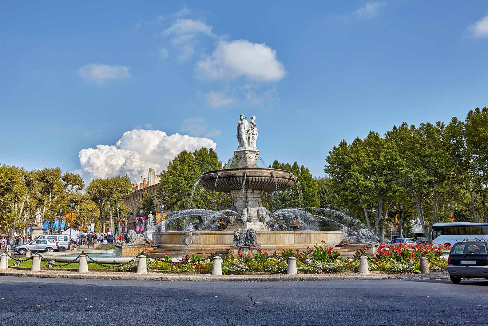 Fontaine de la Rotonde, Cours de Mirabeau