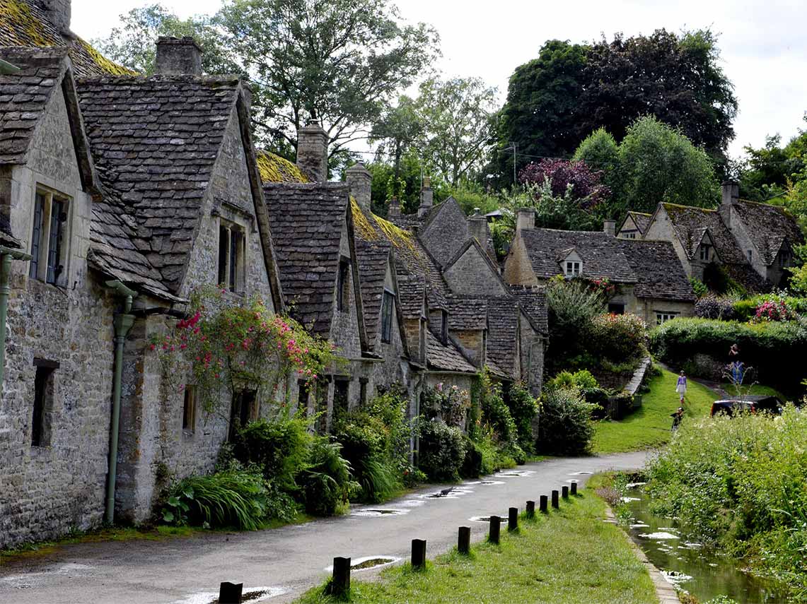 Cotswolds, England, Tours