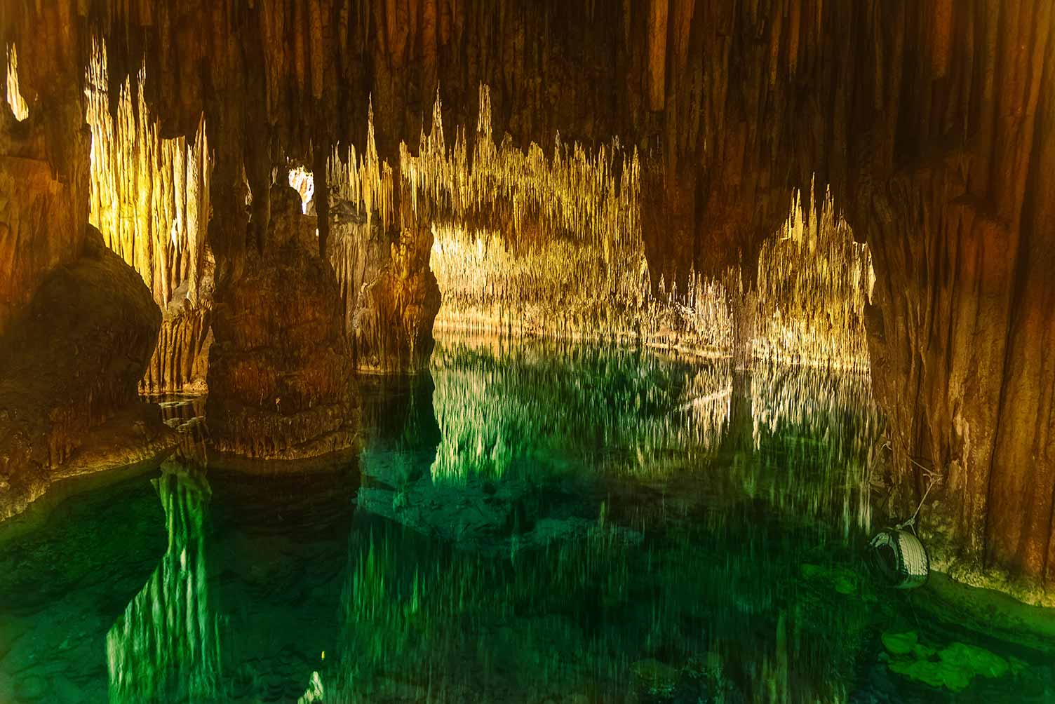 Drach Caves